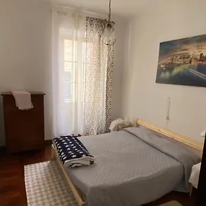 https://le-caravelle-lavagna.hotelitalianriviera.com